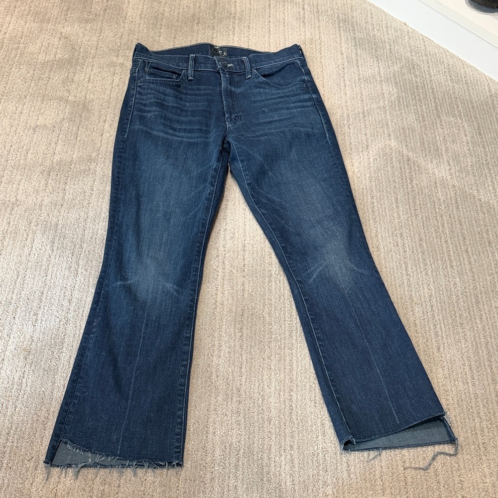 Mother Denim Insider Crop Step Fray
